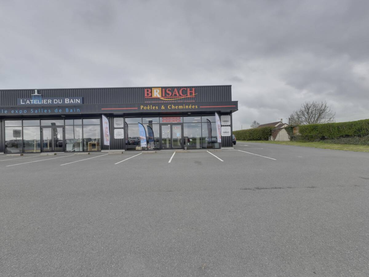 Front of the Brisach Bernay showroom in Courbépine