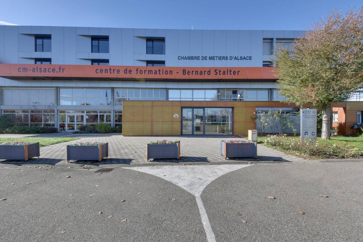 Bâtiment et accueil du CFA Bernard Stalder à Eschau