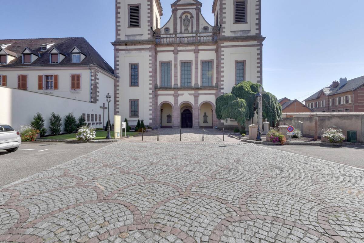 Nef baroque de l'église abbatiale d'Ebersmunster