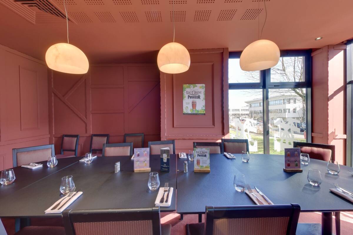 Third room of La Taverne