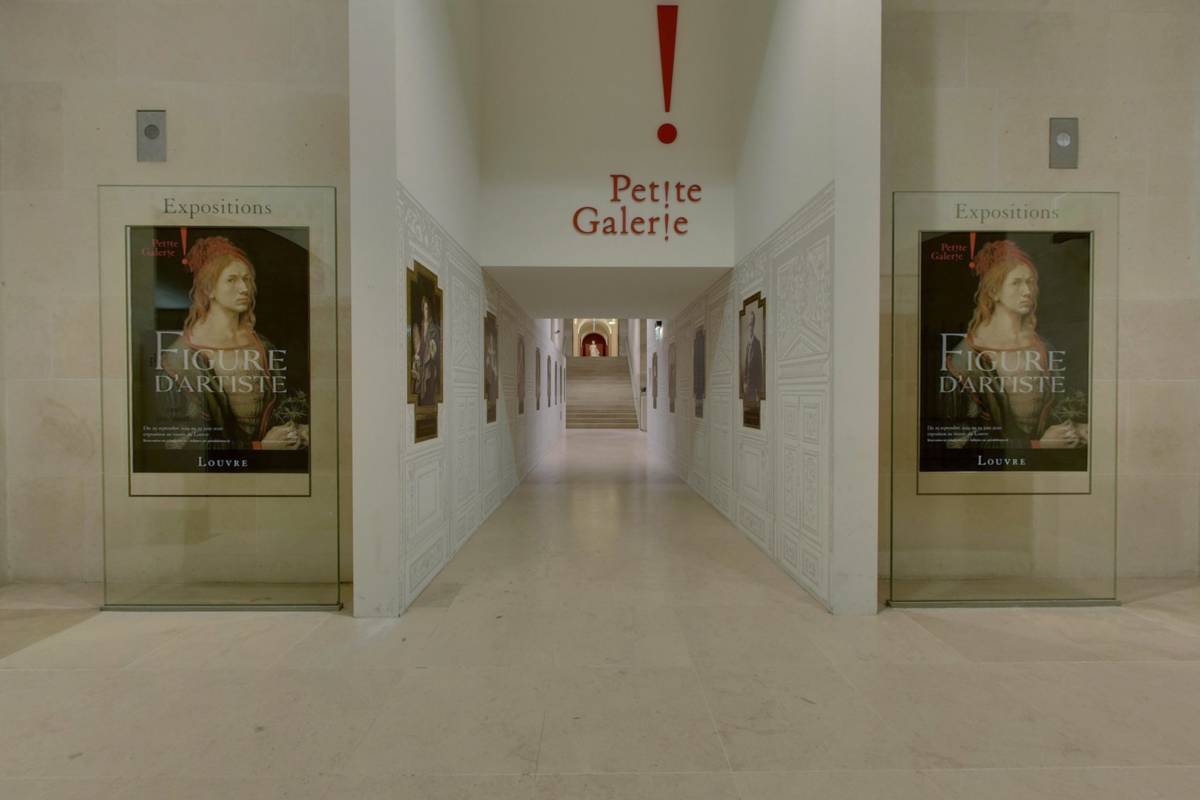 Le hall d'accueil de la Petite Galerie du musée du Louvre
